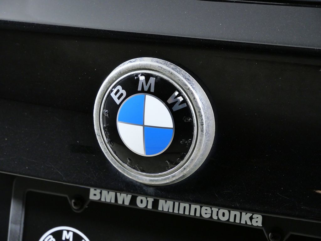 Thumbnail: 2013 BMW X5 - 12