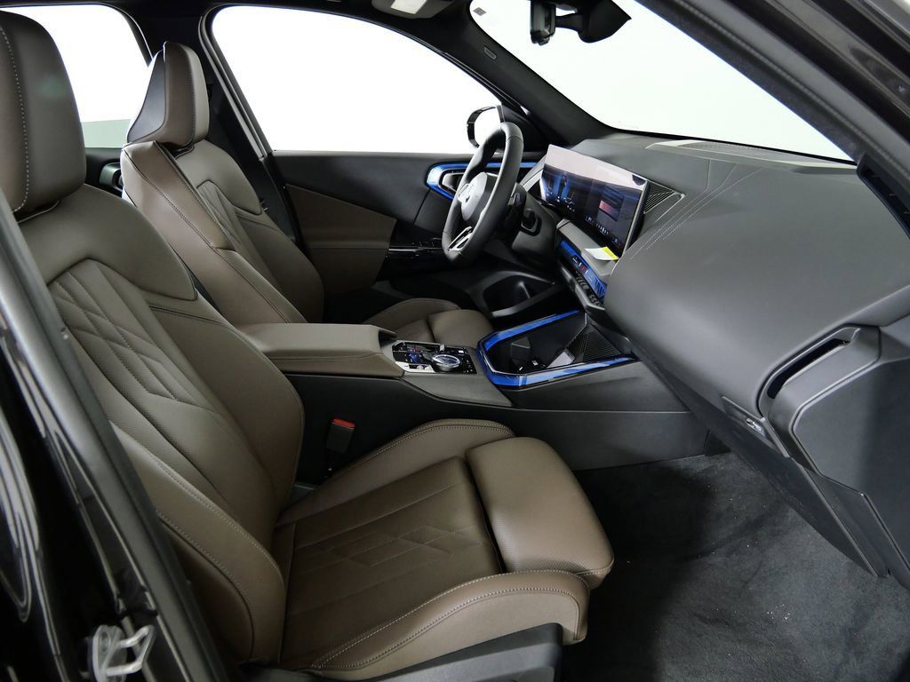 Thumbnail: 2026 BMW X3 - 21