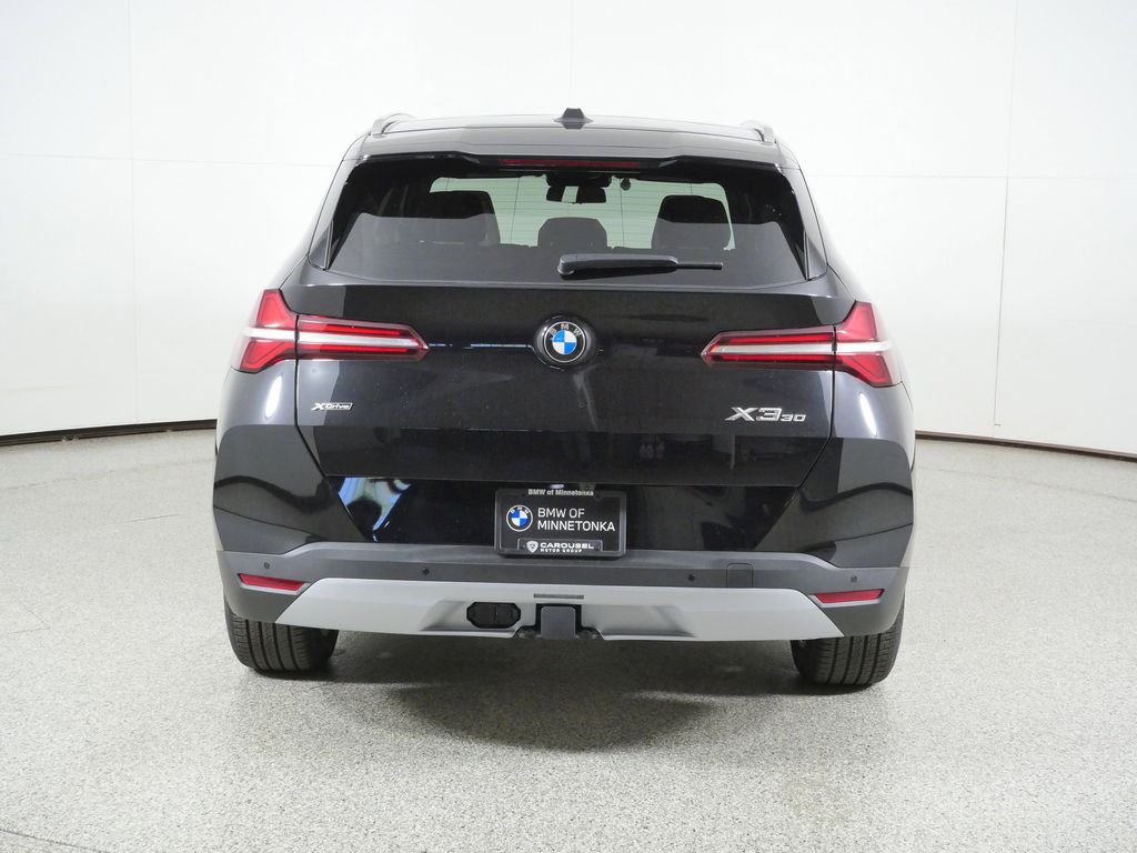 Thumbnail: 2026 BMW X3 - 10