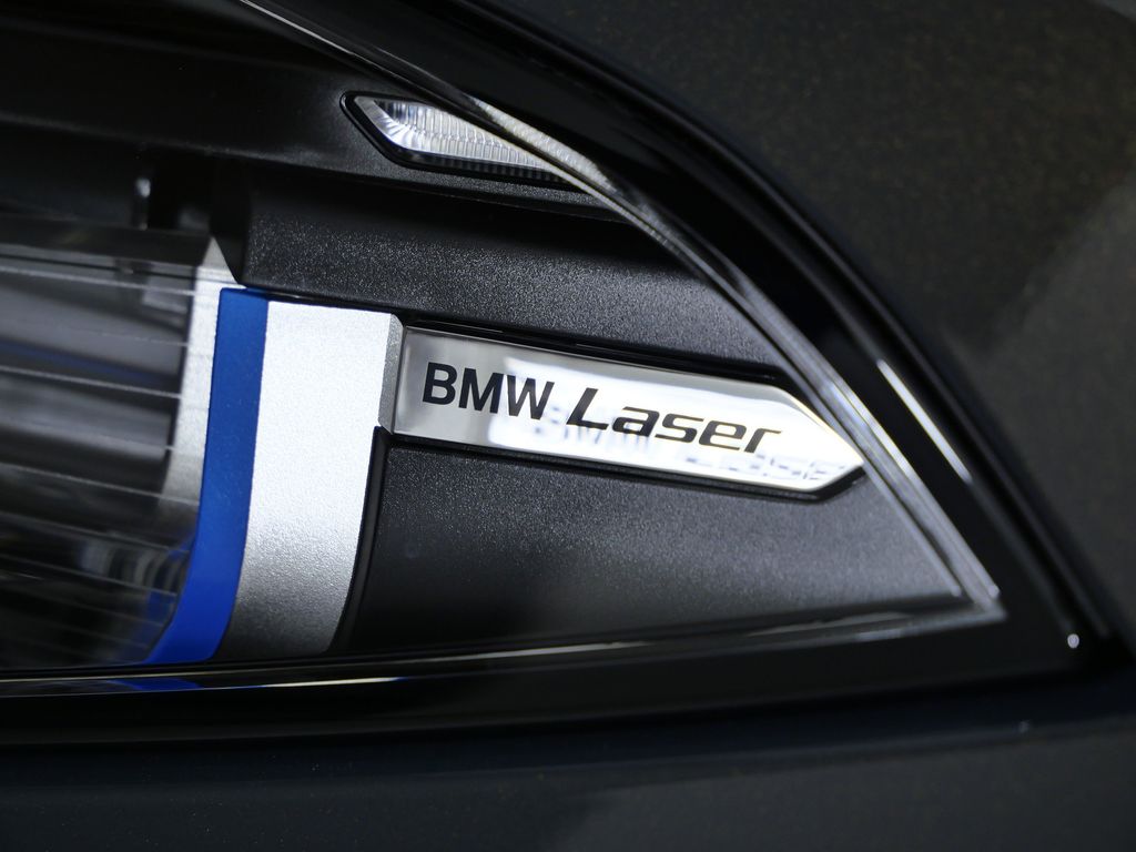 Thumbnail: 2026 BMW 8 Series - 4