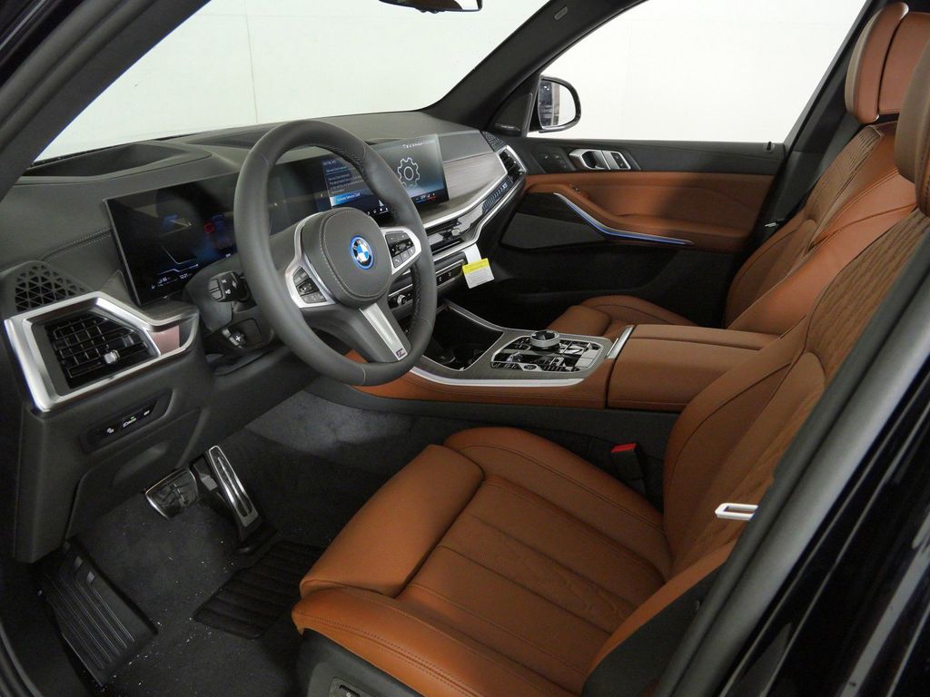 Thumbnail: 2026 BMW X5 - 35