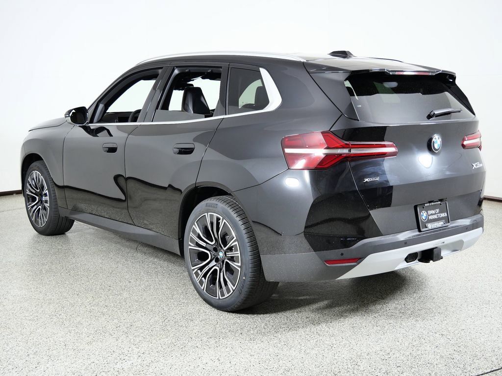 Thumbnail: 2026 BMW X3 - 16