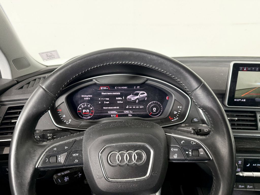 Thumbnail: 2018 Audi Q5 - 8