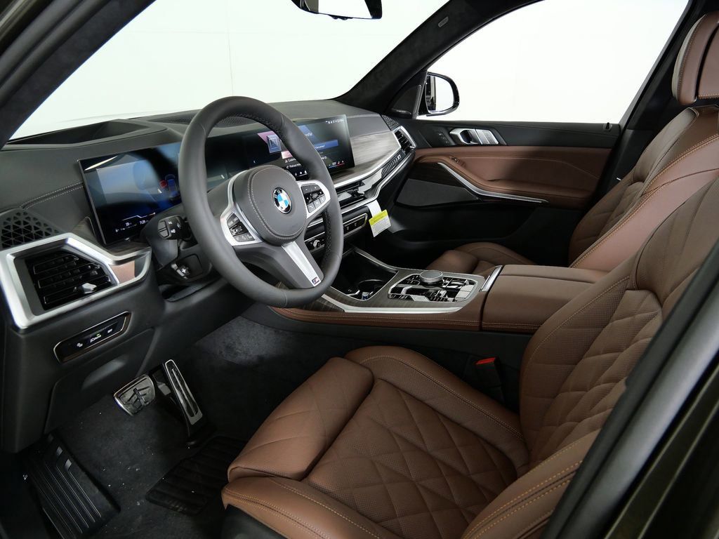 Thumbnail: 2026 BMW X7 - 39