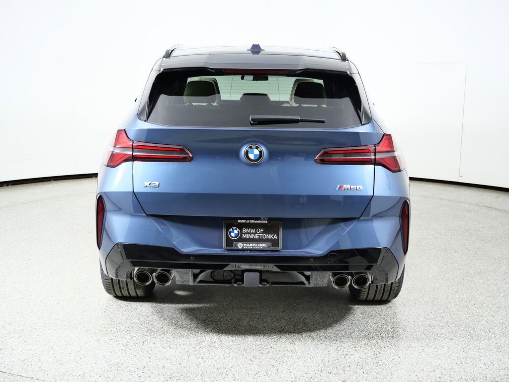 Thumbnail: 2026 BMW X3 - 10