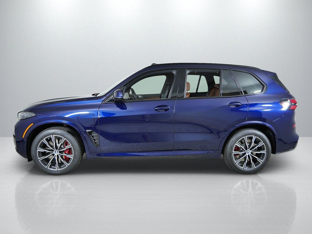 Thumbnail: 2026 BMW X5 - 15