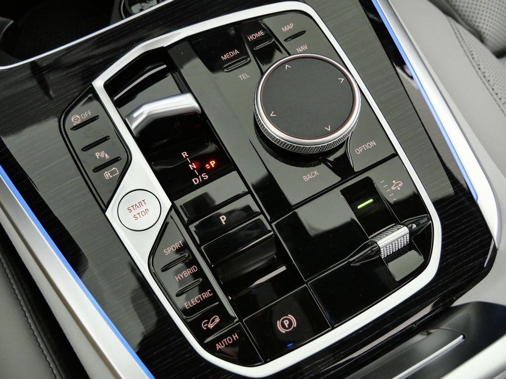 Thumbnail: 2026 BMW X5 - 48