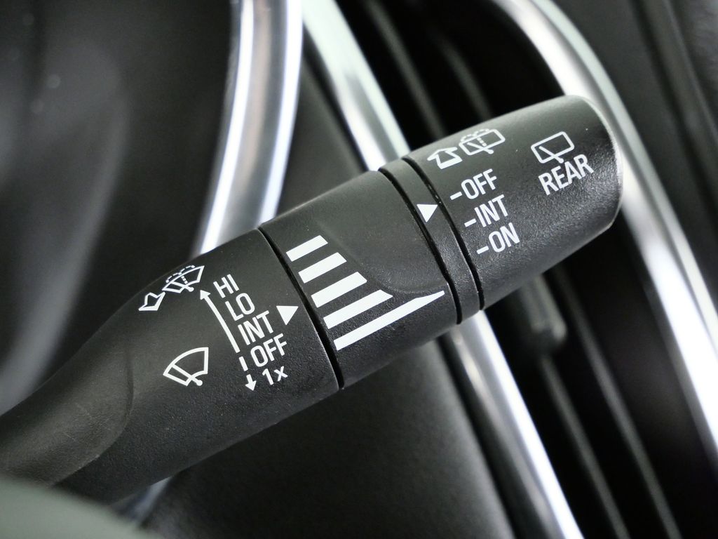 Thumbnail: 2018 Chevrolet Equinox - 46