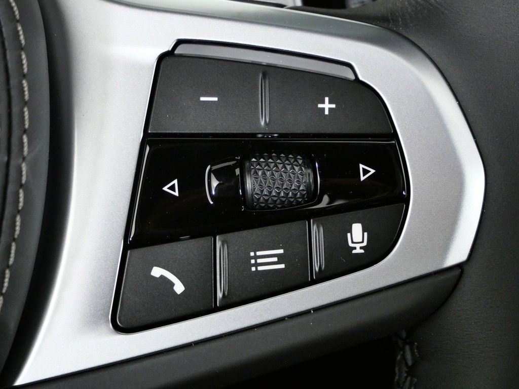Thumbnail: 2026 BMW X5 - 42