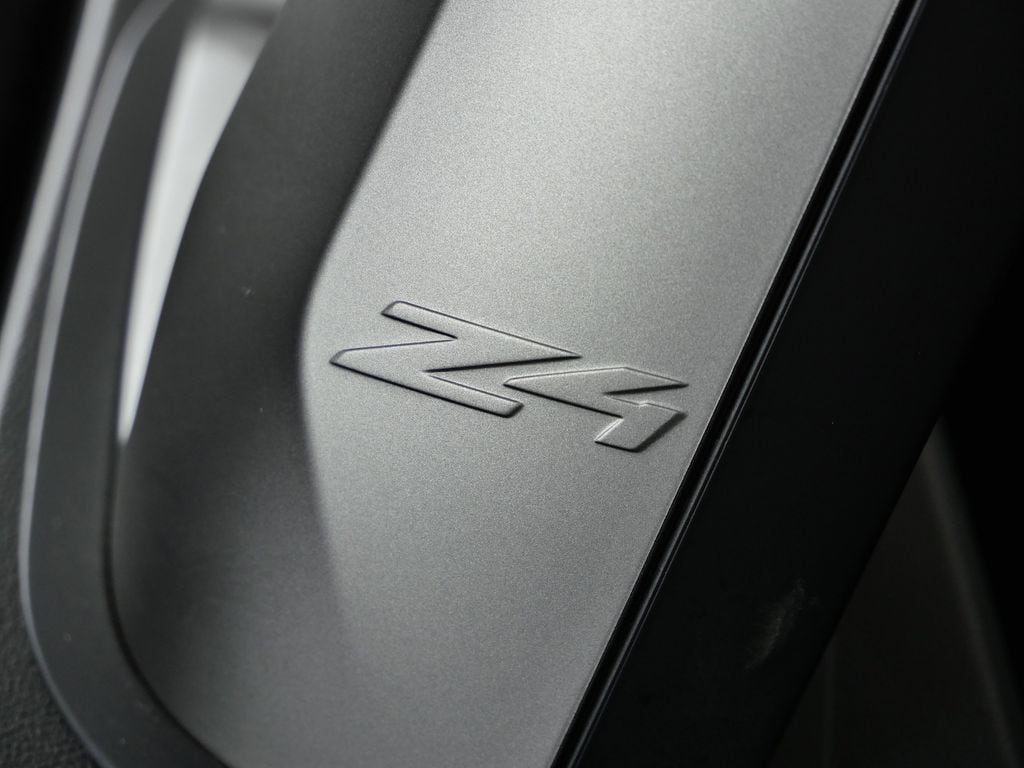 Thumbnail: 2025 BMW Z4 - 30