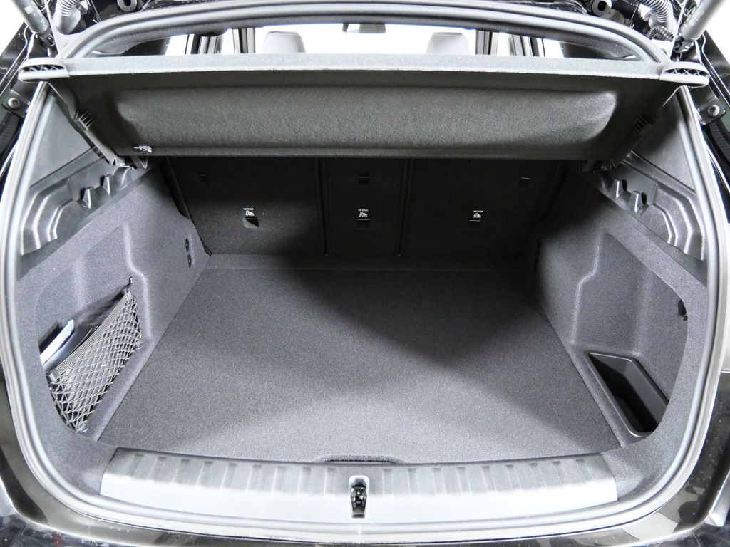 Thumbnail: 2026 BMW X1 - 26