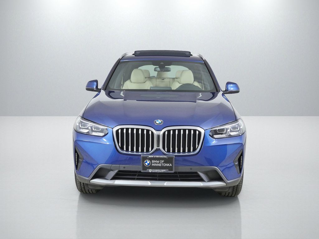 Thumbnail: 2022 BMW X3 - 3