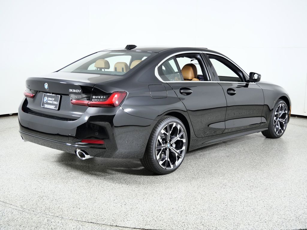 Thumbnail: 2026 BMW 3 Series - 9
