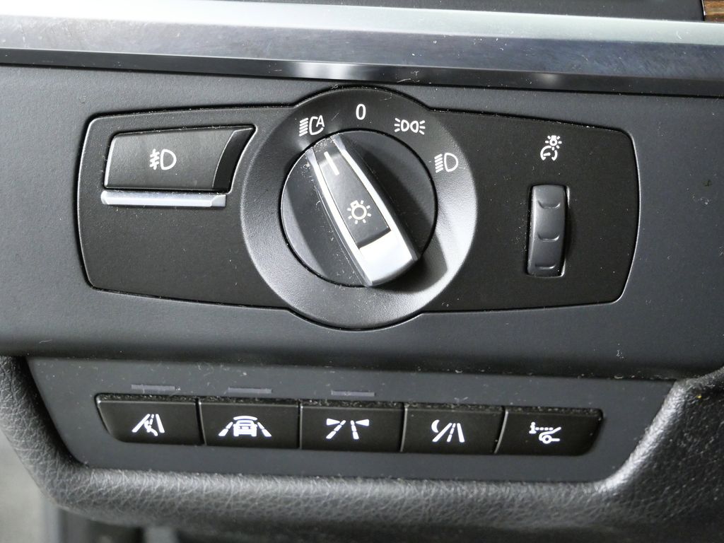 Thumbnail: 2018 BMW 6 Series - 40