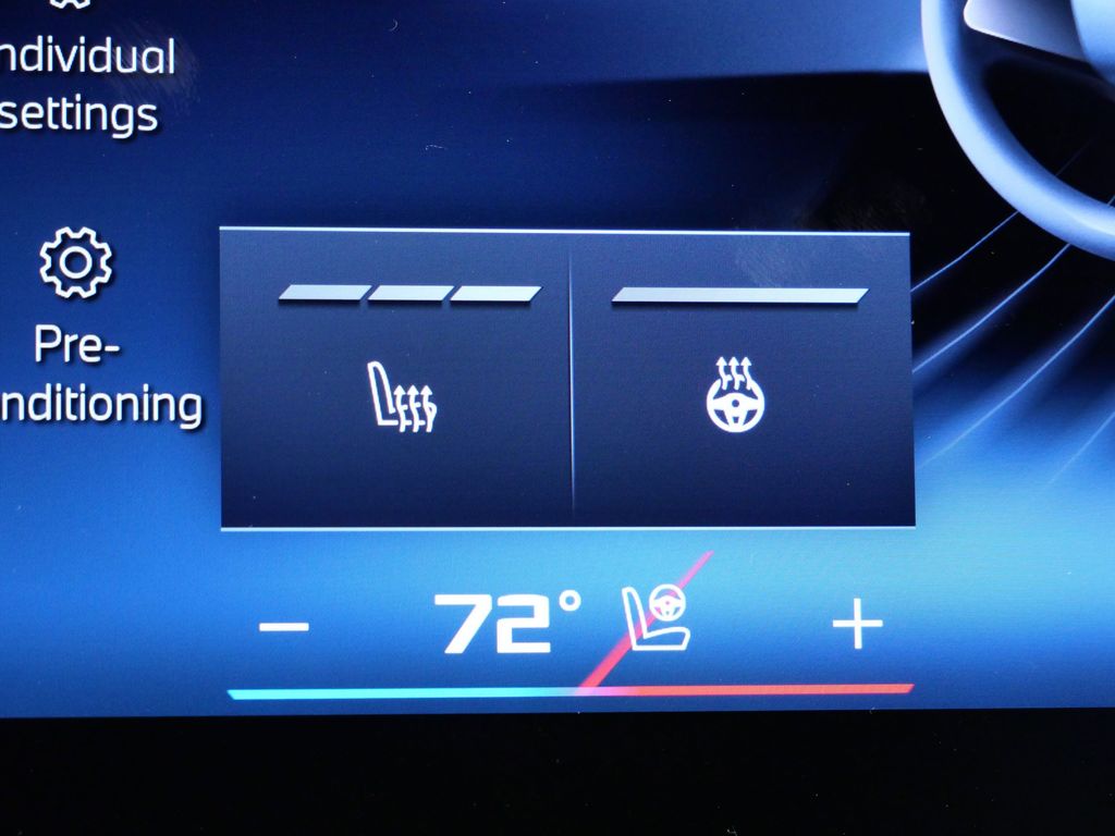 Thumbnail: 2026 BMW 2 Series - 42