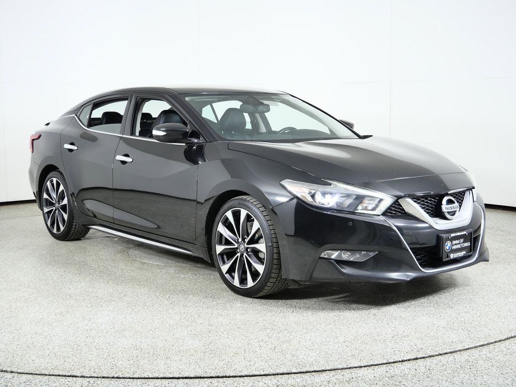 Thumbnail: 2016 Nissan Maxima - 8