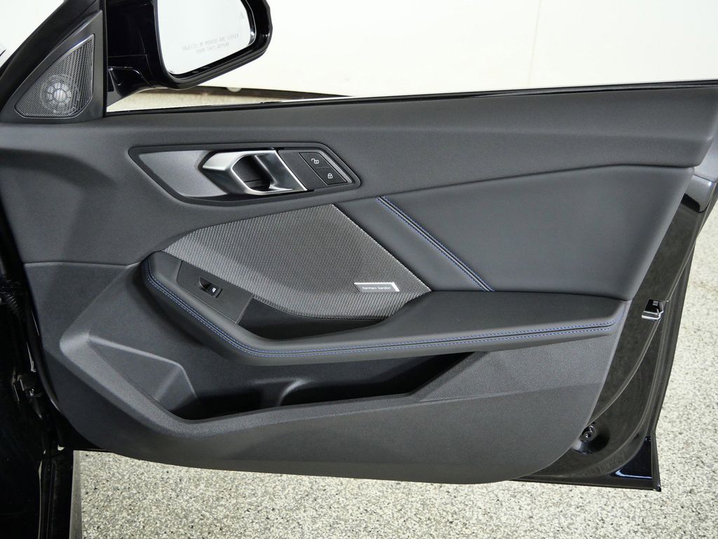 Thumbnail: 2026 BMW 2 Series - 18