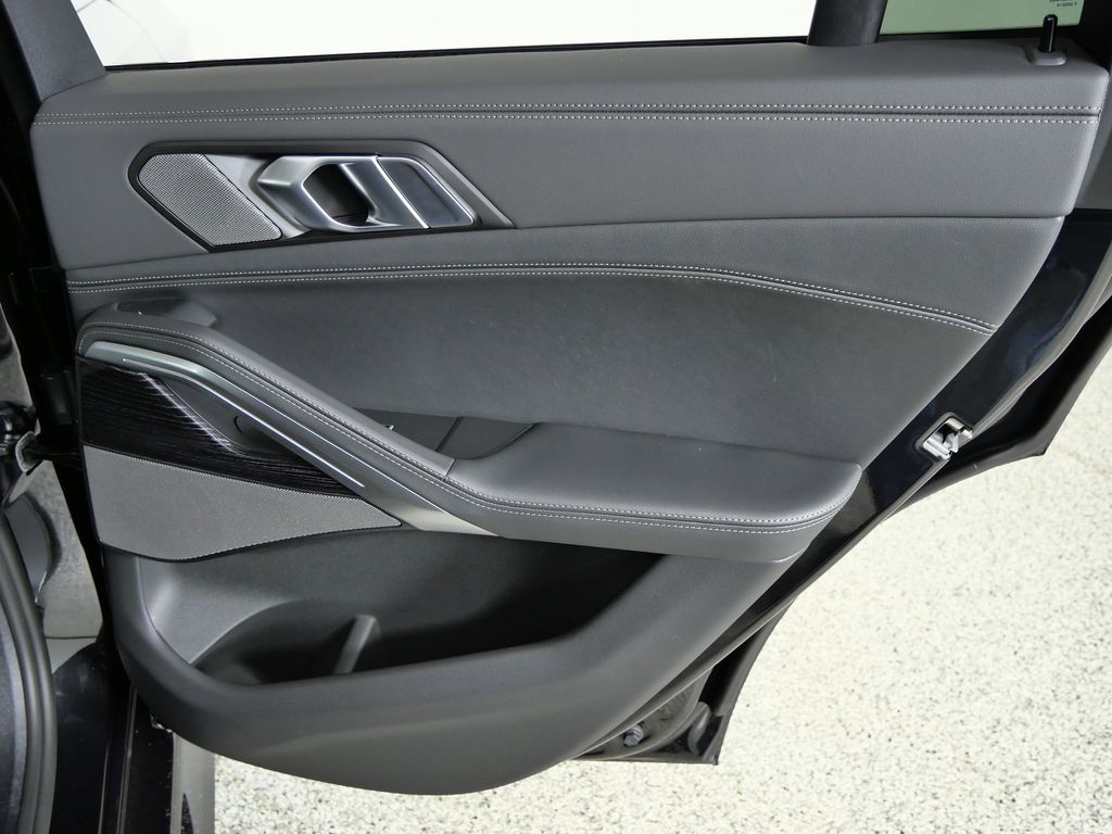 Thumbnail: 2026 BMW X6 - 25