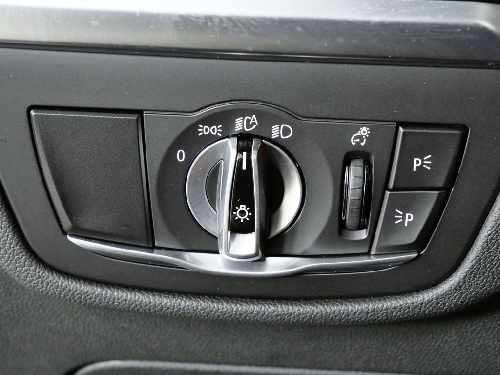 Thumbnail: 2023 BMW X4 - 41