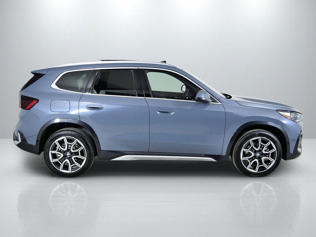 Thumbnail: 2026 BMW X1 - 8