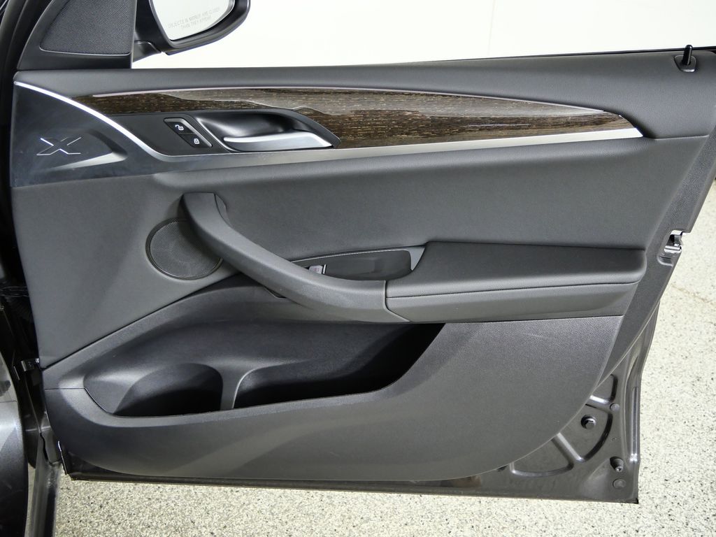 Thumbnail: 2024 BMW X3 - 23