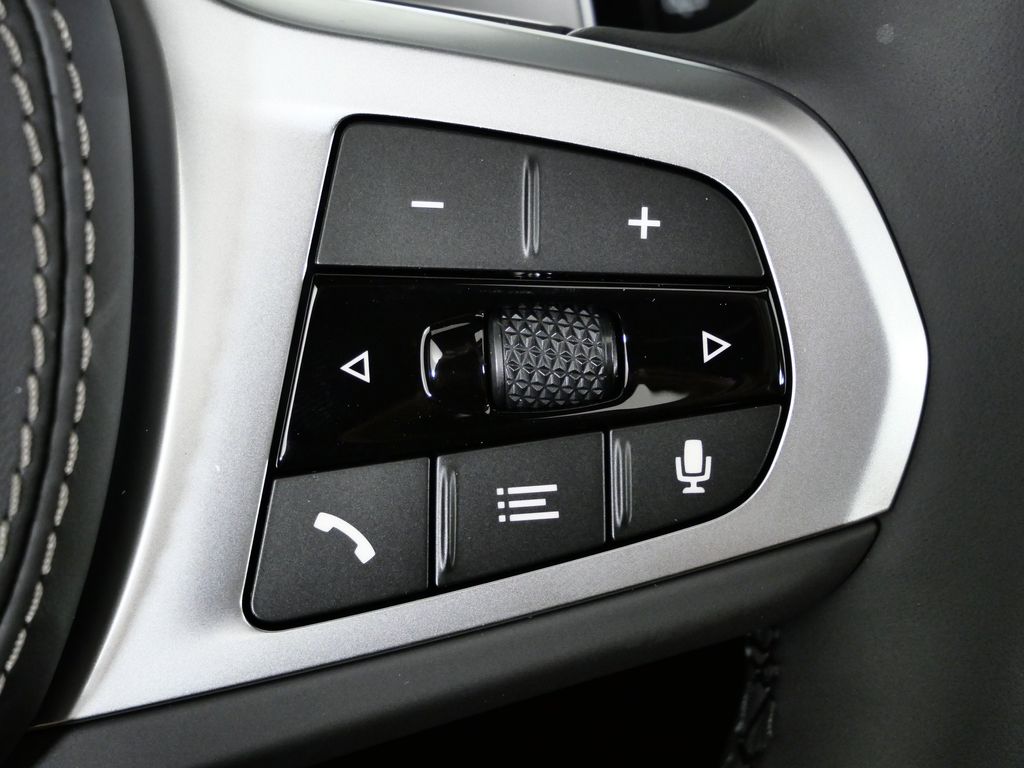 Thumbnail: 2026 BMW X5 - 42