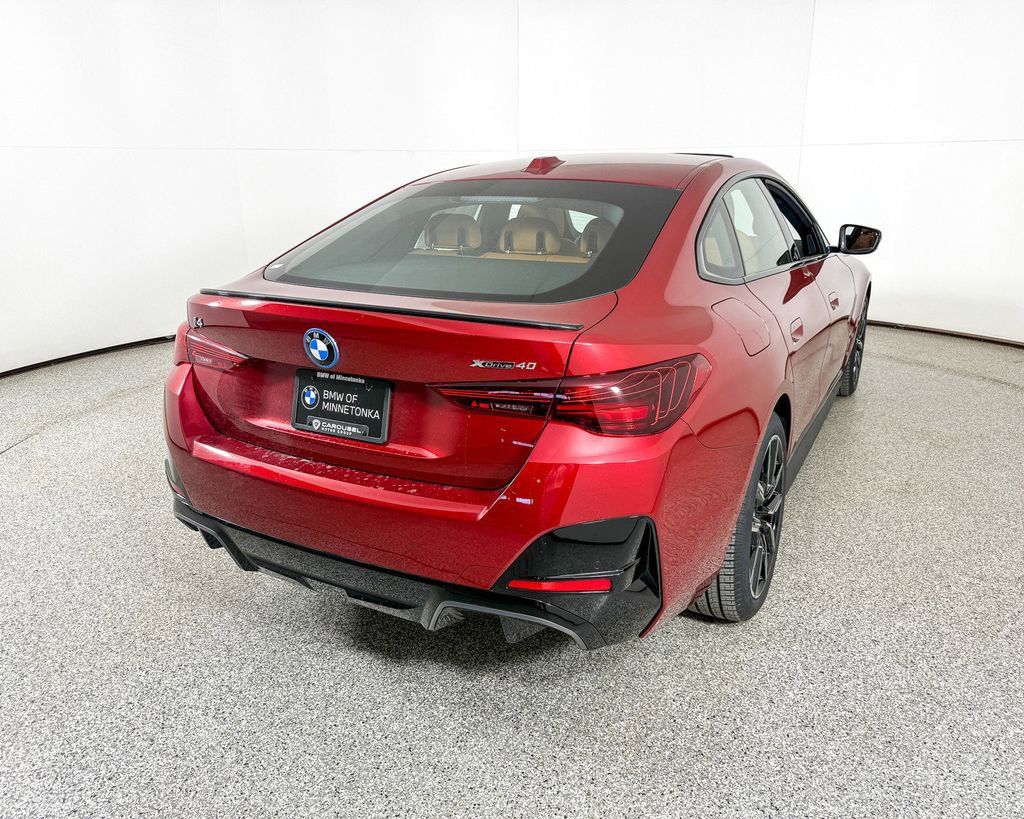 Thumbnail: 2025 BMW i4 - 4