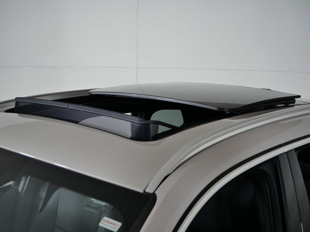 Thumbnail: 2026 BMW X1 - 18