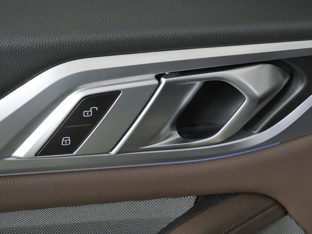 Thumbnail: 2023 BMW i4 - 41