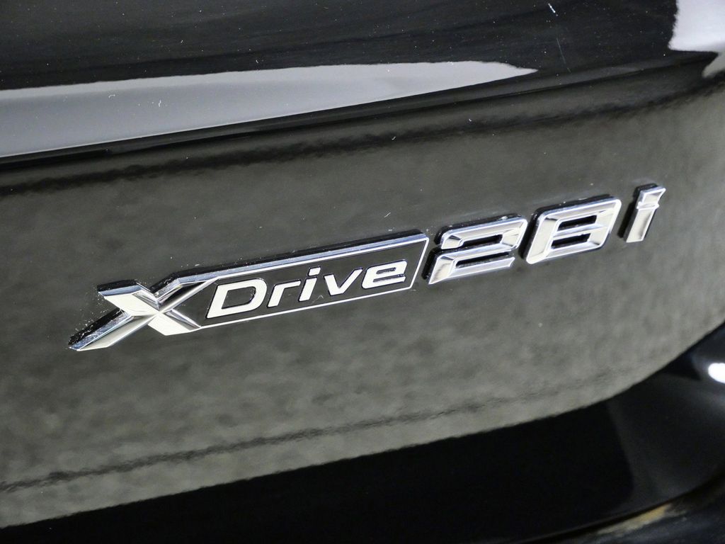 Thumbnail: 2026 BMW X1 - 12