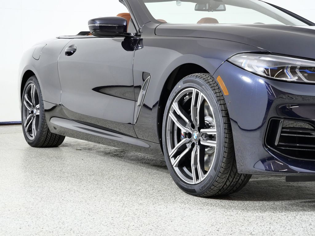 Thumbnail: 2026 BMW 8 Series - 8