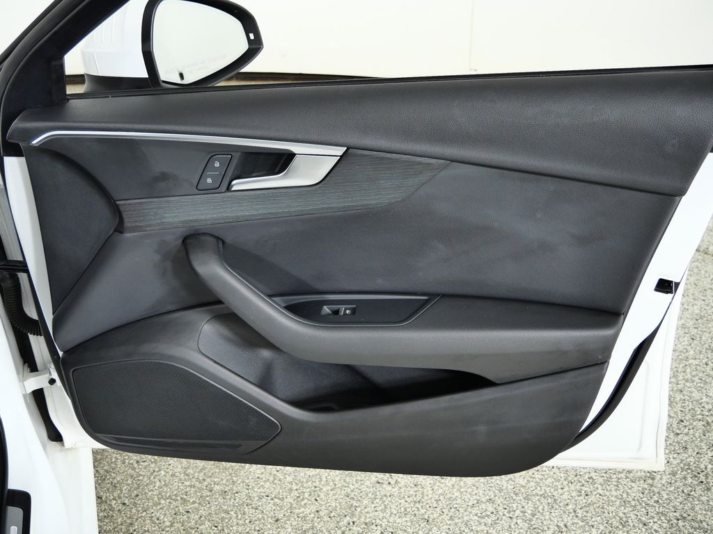 Thumbnail: 2018 Audi A4 - 20