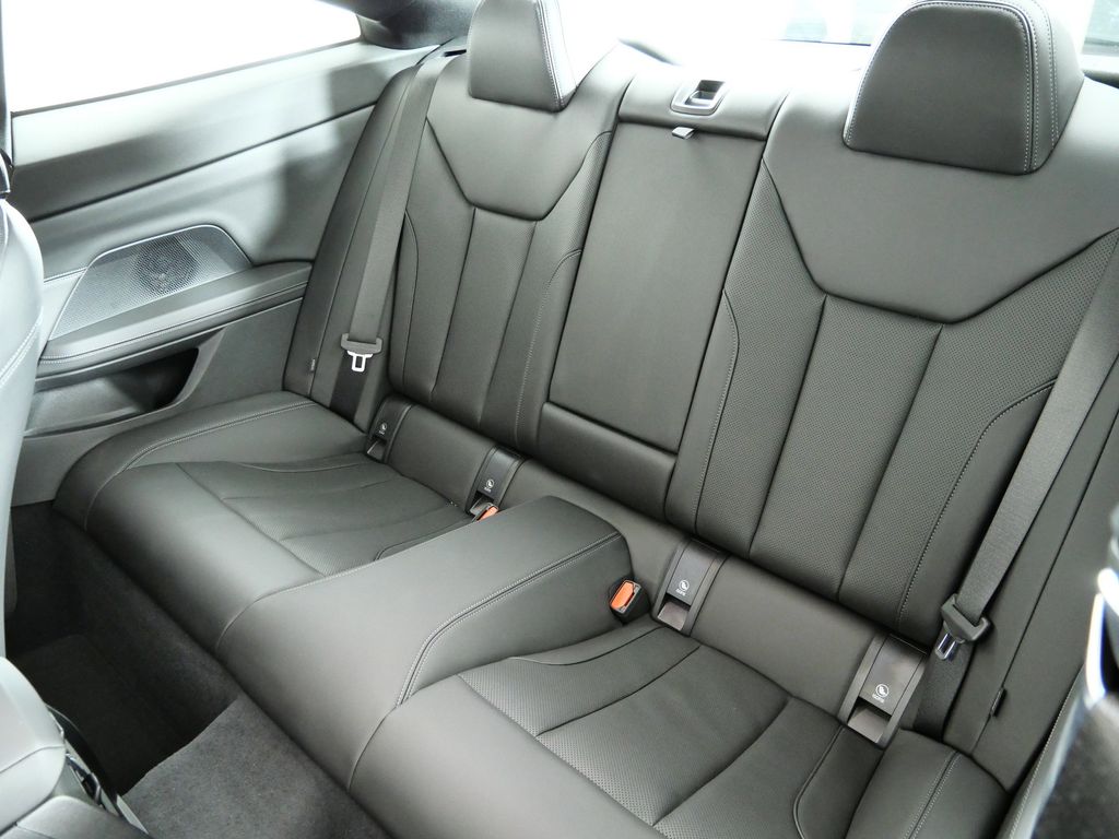 Thumbnail: 2025 BMW 4 Series - 29