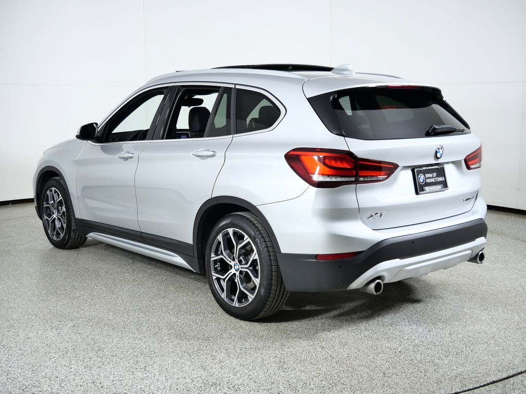 Thumbnail: 2021 BMW X1 - 15