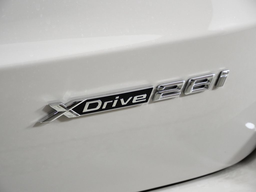 Thumbnail: 2026 BMW X1 - 13