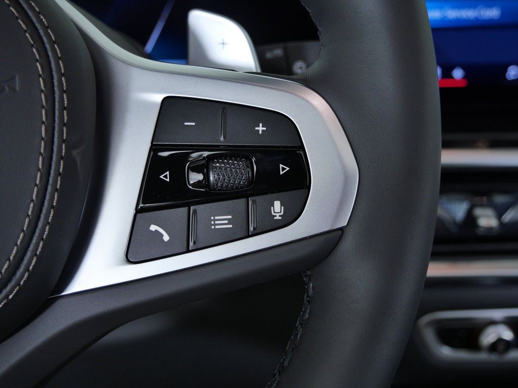 Thumbnail: 2026 BMW X5 - 42