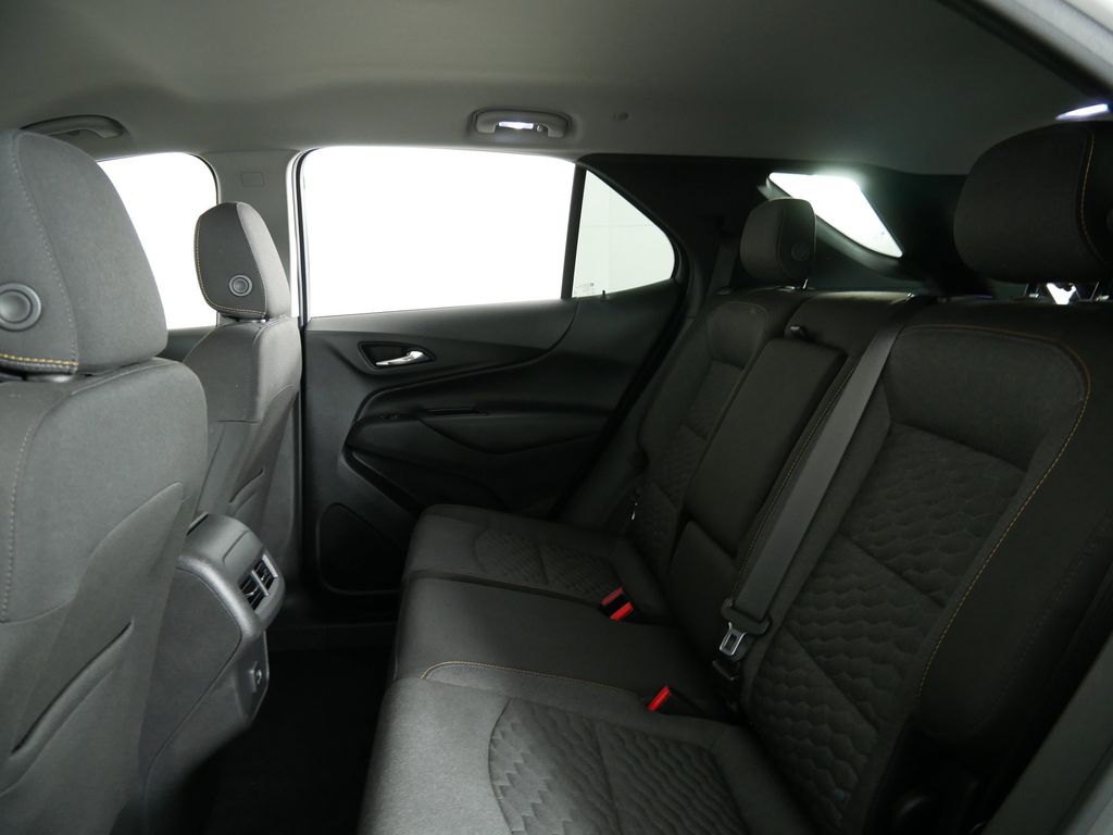 2020 Chevrolet Equinox LT 28