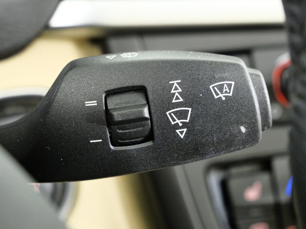 Thumbnail: 2015 BMW 3 Series - 49