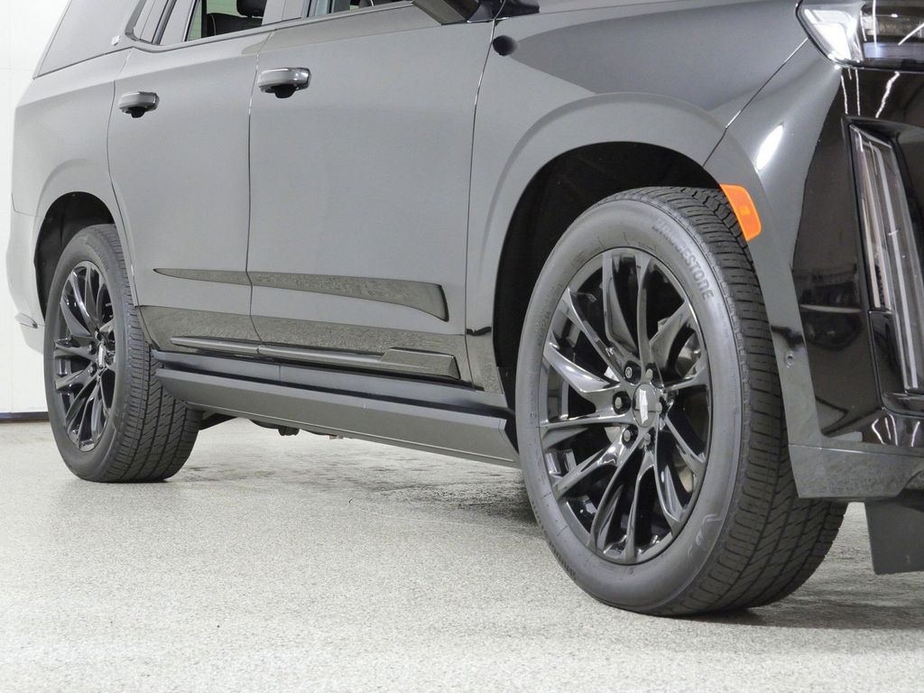 Thumbnail: 2024 Cadillac Escalade - 7