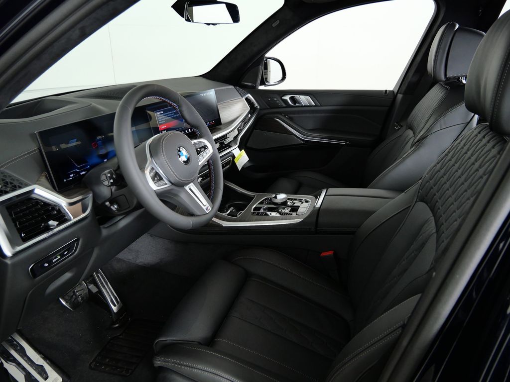 Thumbnail: 2026 BMW X7 - 35