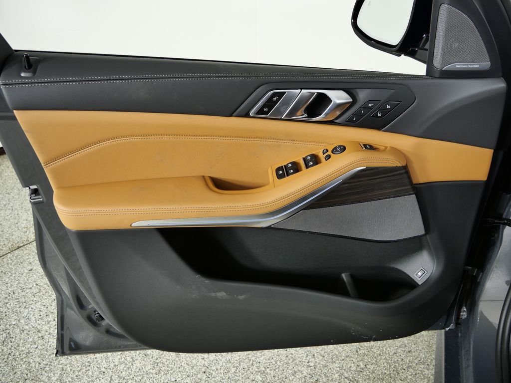 Thumbnail: 2026 BMW X5 - 34