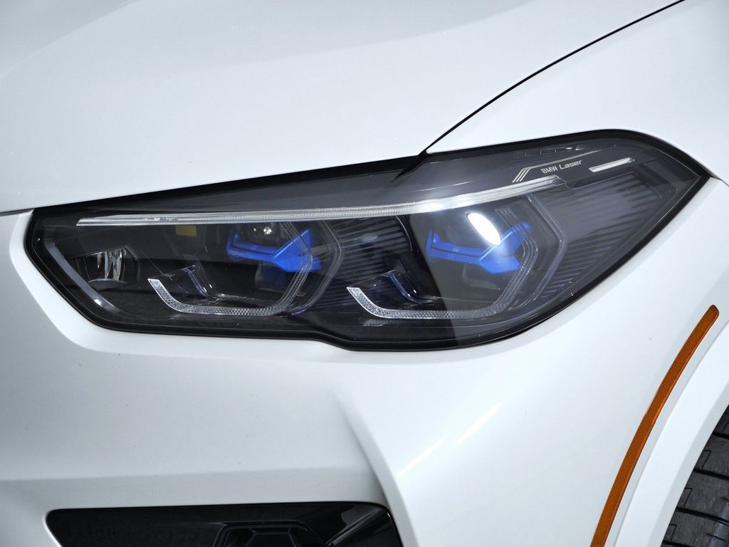 Thumbnail: 2023 BMW X5 - 3
