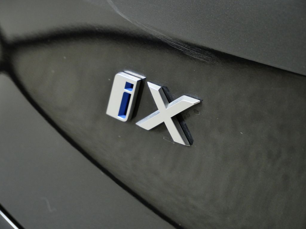 Thumbnail: 2024 BMW iX - 16
