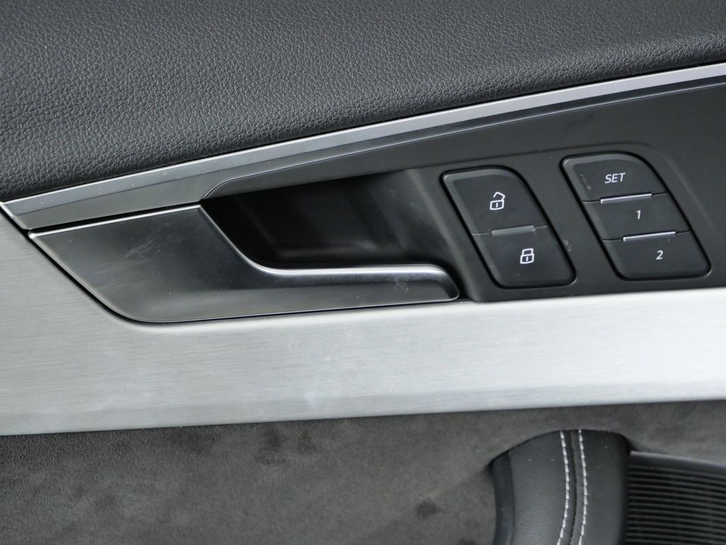 Thumbnail: 2018 Audi S4 - 37