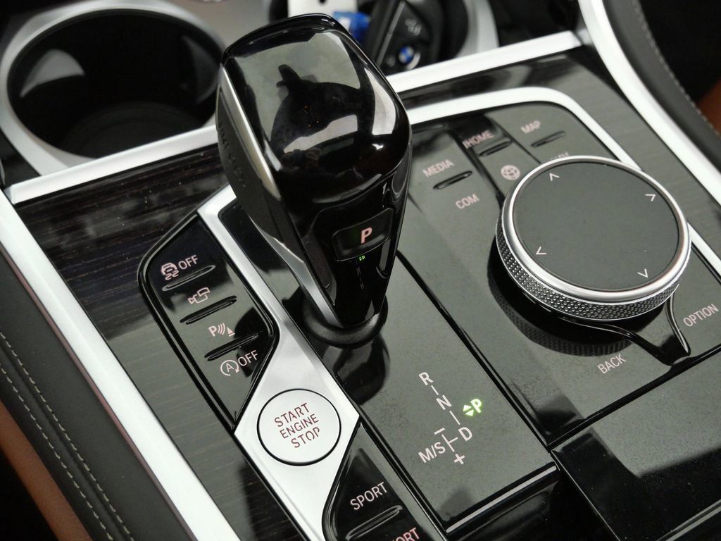 Thumbnail: 2026 BMW 8 Series - 49