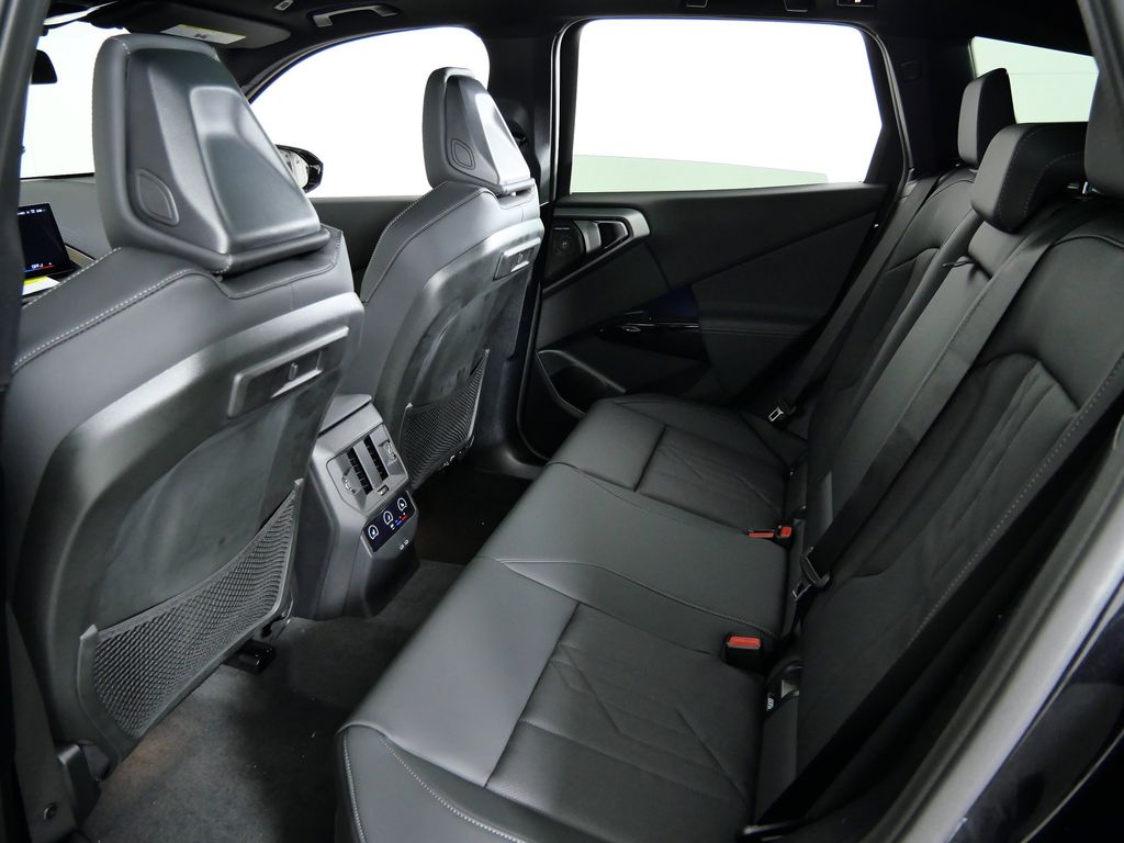 Thumbnail: 2026 BMW X3 - 31