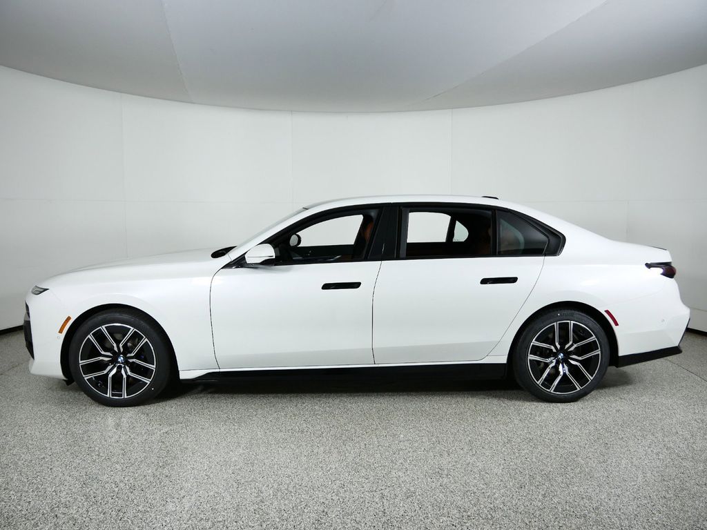 Thumbnail: 2024 BMW i7 - 14