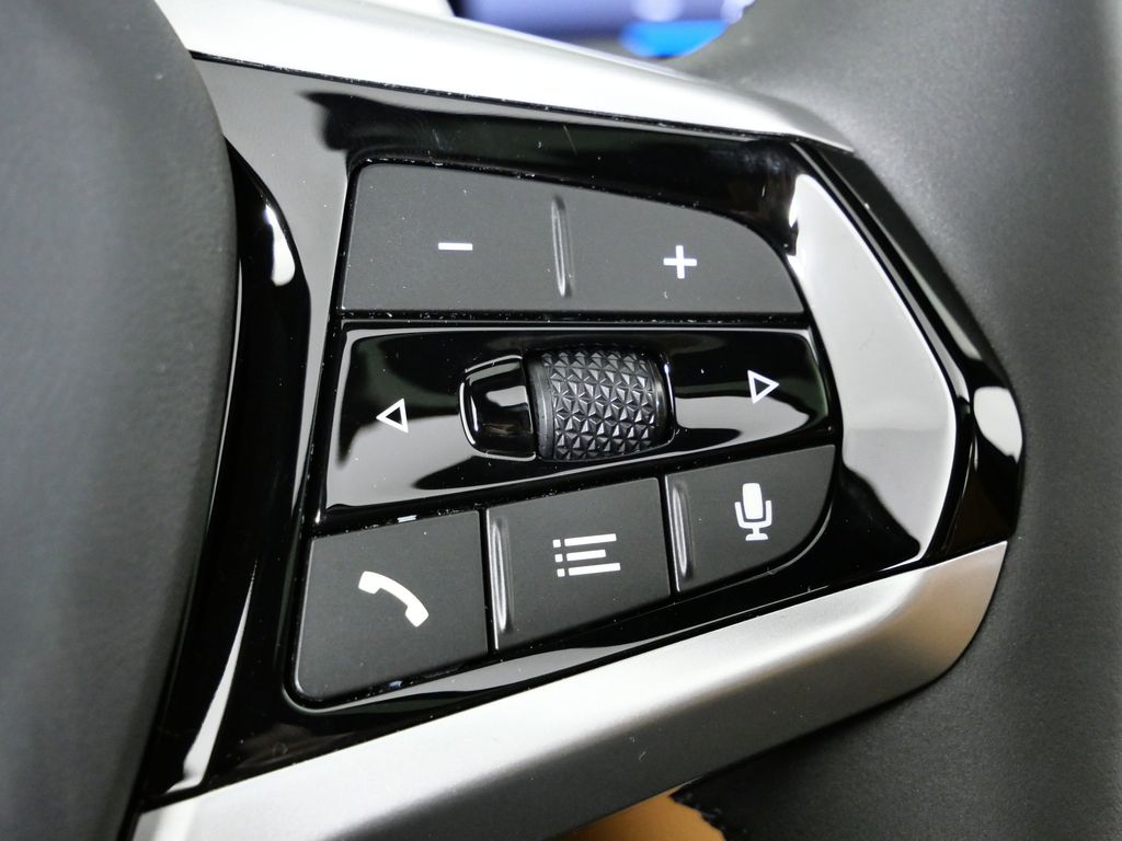 Thumbnail: 2026 BMW 3 Series - 40