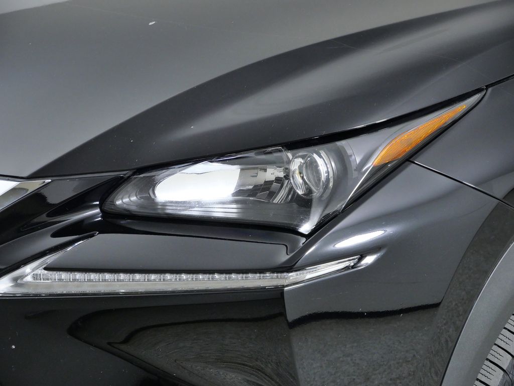 Thumbnail: 2016 Lexus NX - 4