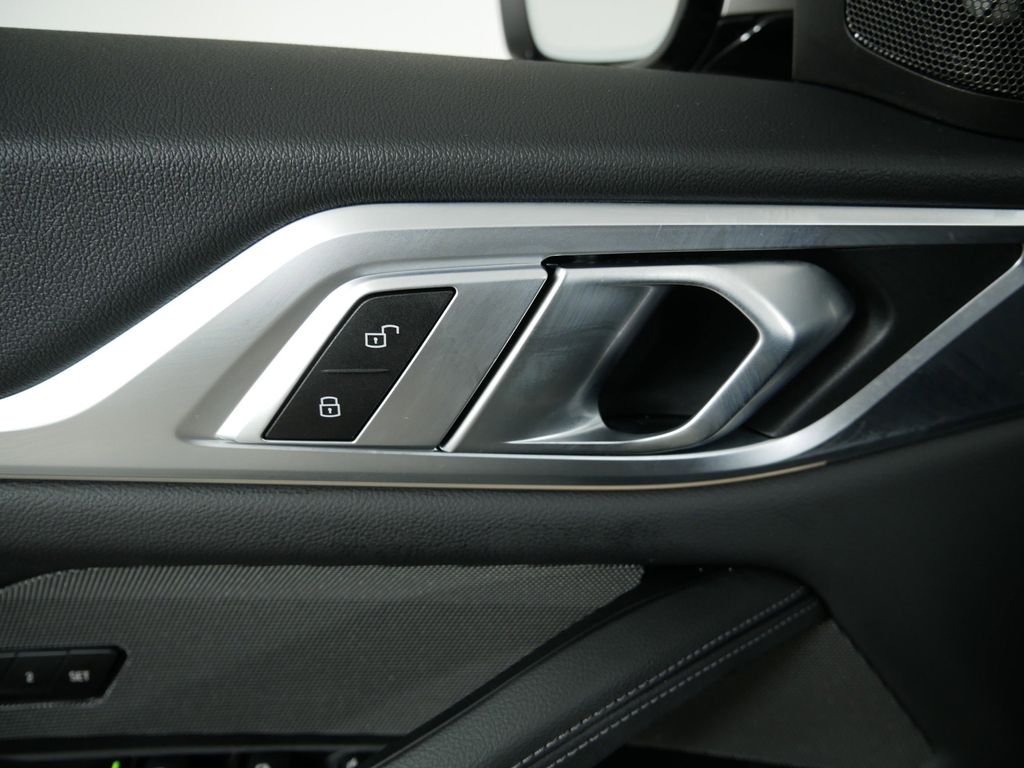 Thumbnail: 2024 BMW 4 Series - 39